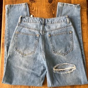 PLT mom jeans with rip in back